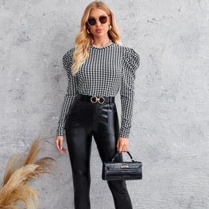 Meet your Posher, Hygiene